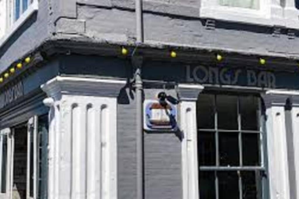 Cosy, Quirky, Comfy 'N' Chic House- Apartment Swindon Exterior foto